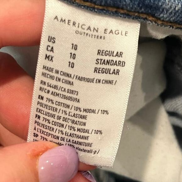 American Eagle Womens Mom Jeans Mid Rise Denim Stretch Light Wash Blue Size 10 - Picture 6 of 12